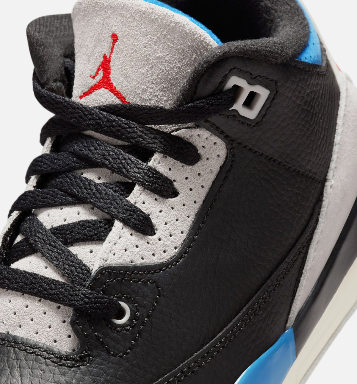 Air Jordan 3 Retro OG Rare Air Preschool – Black/Chile Red/Neutral Grey