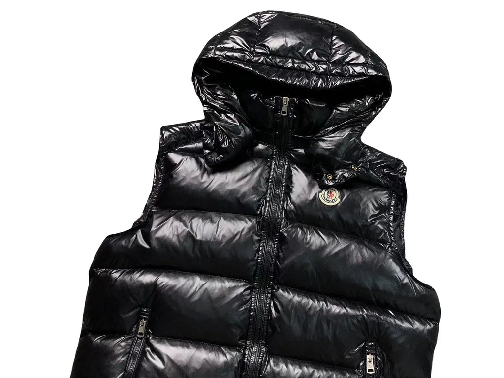 Moncler Bormes Gilet in Black