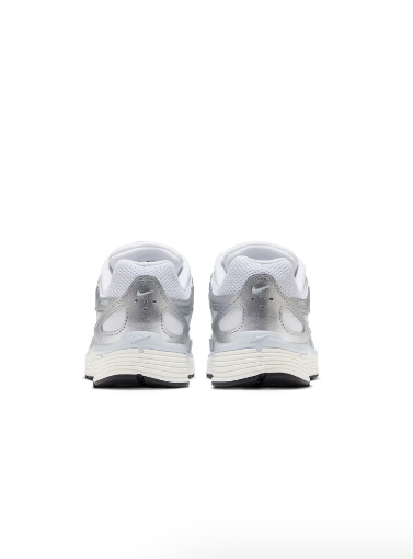 Nike Women's P-6000 (White/Metallic Silver)
