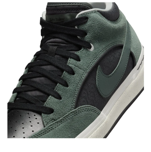 Nike SB React Leo 'Vintage Green/Black/Anthracite' DX4361-302