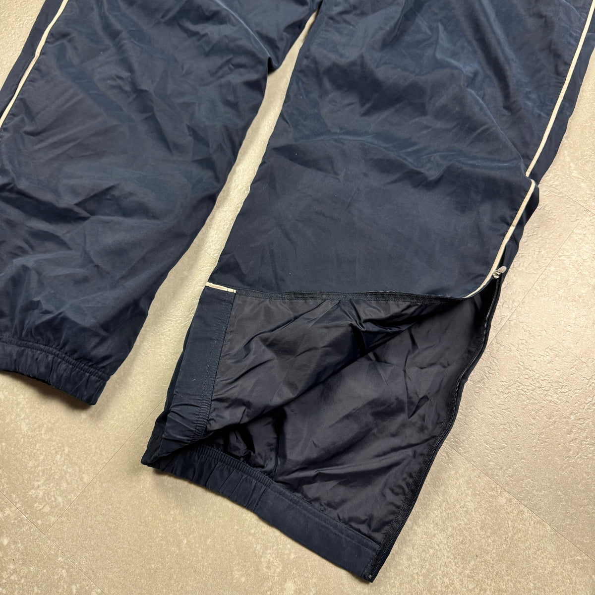 Vintage Nike Trackpants (XL)