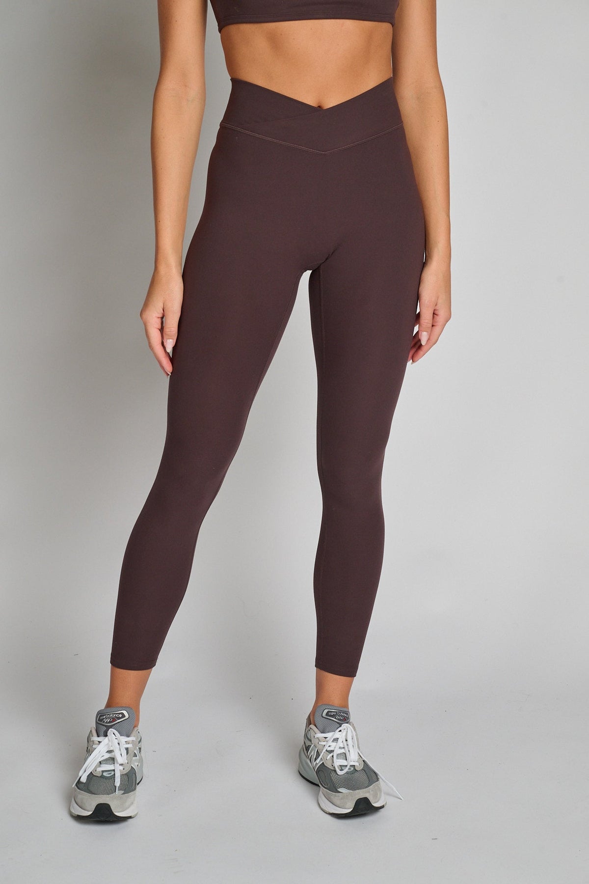 The V Legging