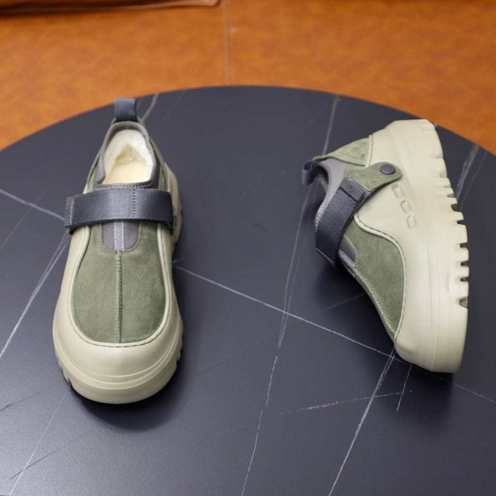 UGG Sage Strap Platform Casual Shoes