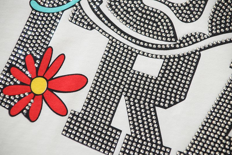 VALE USA Rhinestone Graphic Short-Sleeve T-Shirt