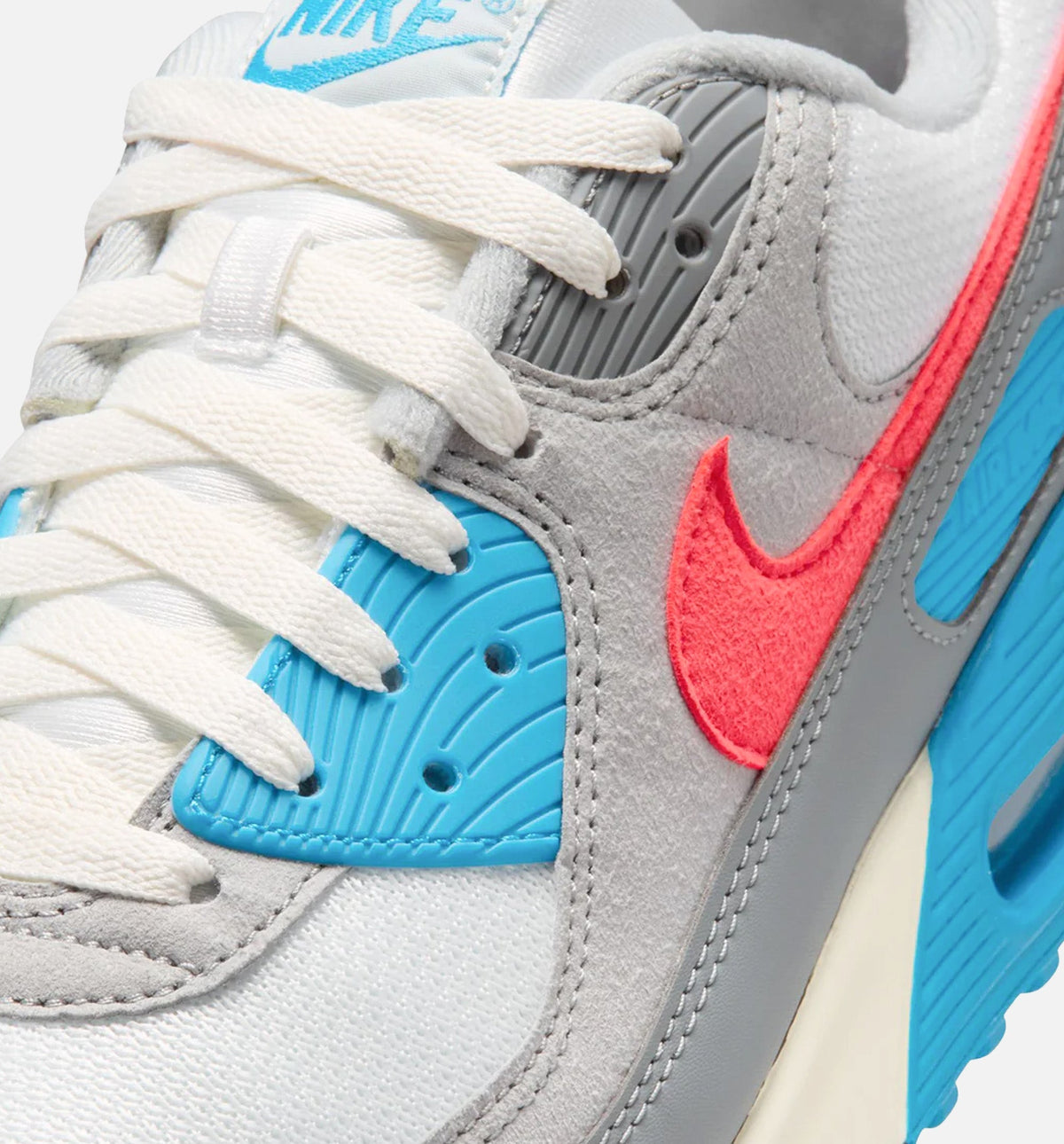 Nike Air Max III Men's Lifestyle Shoe – Cool Grey / Infrared 23