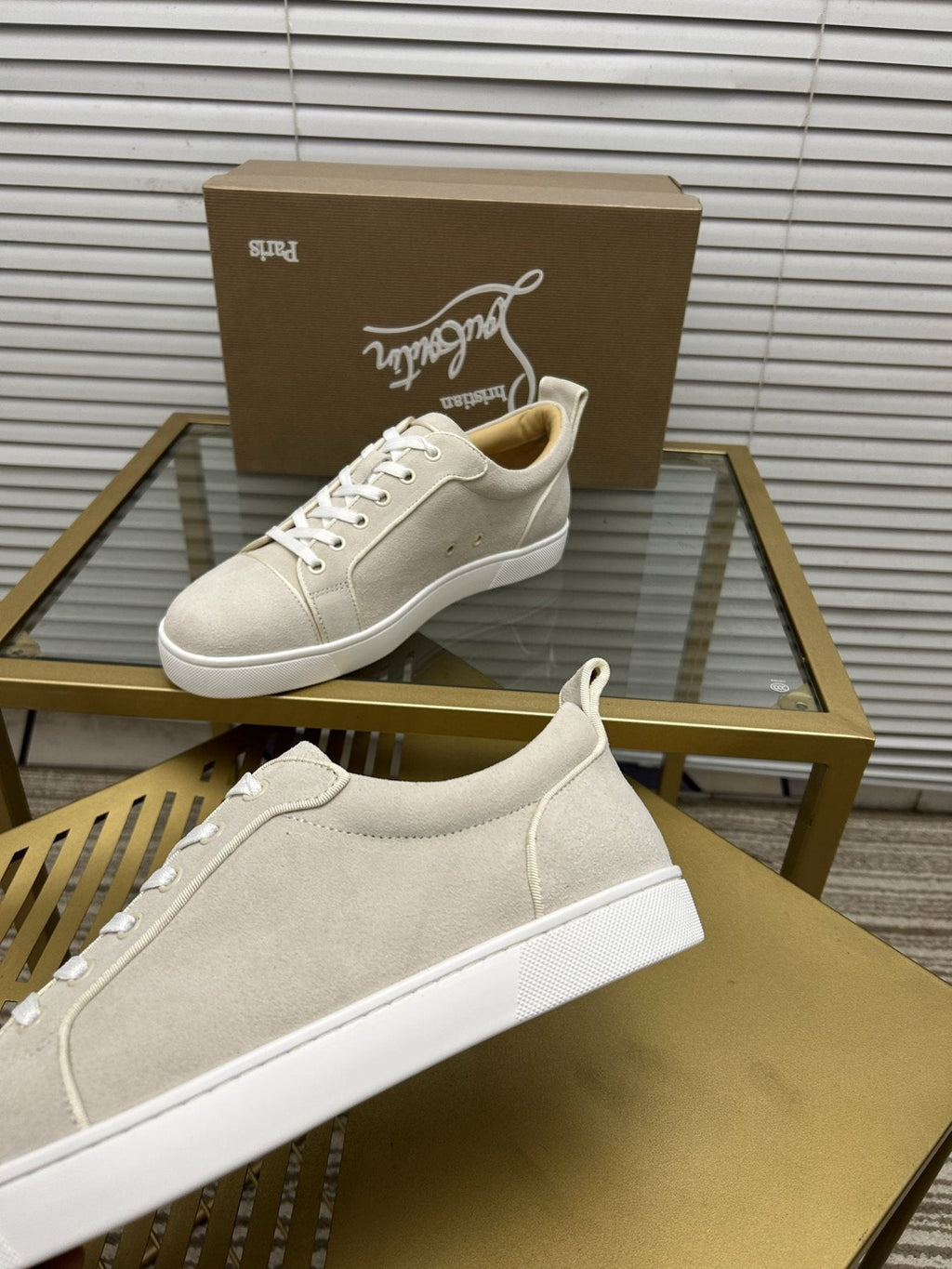 Christian Louboutin Light Beige Low-Top Sneakers
