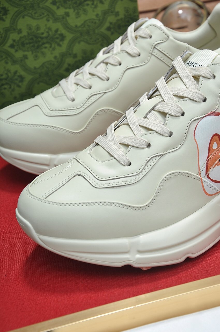 Gucci White Graphic Low-Top Sneakers