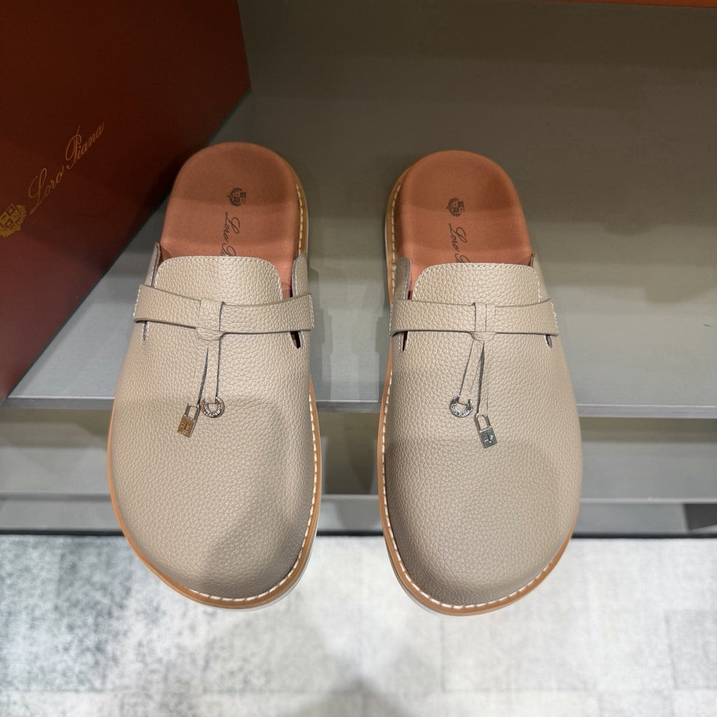 Textured Loafer Mule Shoes