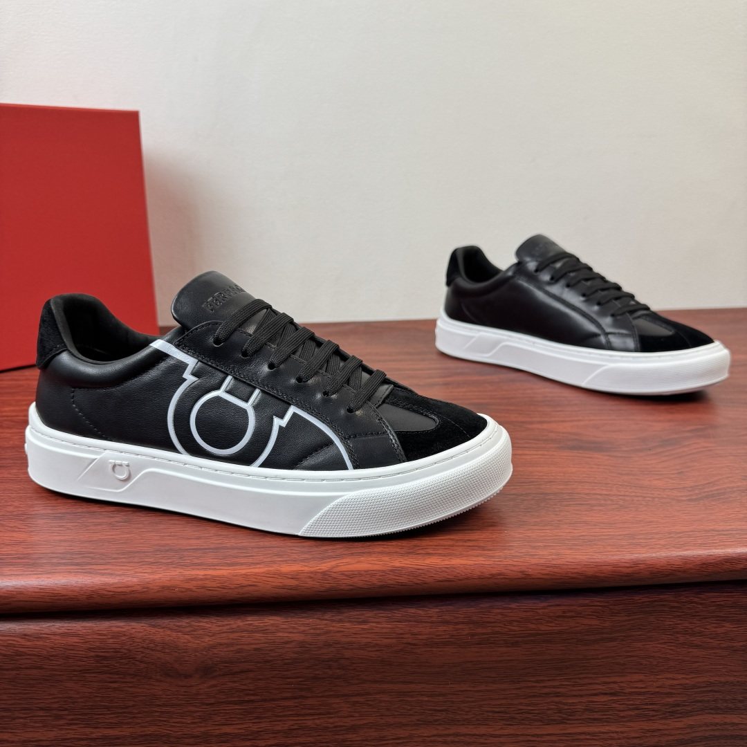Ferragamo Men's Gancini Low-Top Sneakers